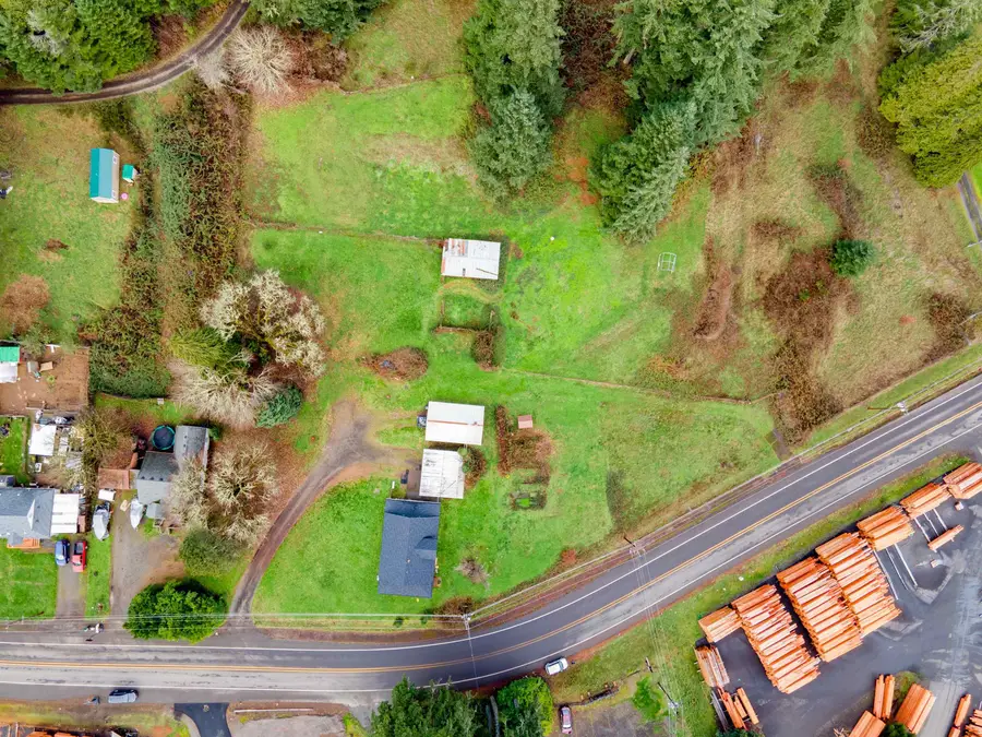 22621  Noti Lp, Noti, OR 97461 - Image #2