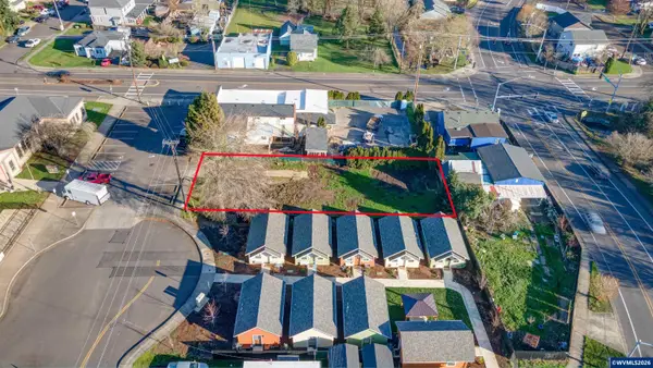 1758  Aguilas Ct NE, Salem, OR 97301