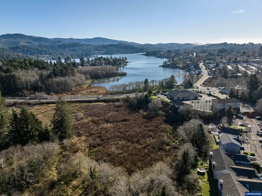 4682 NE Windward Pl, Lincoln City, OR 97367 - Image #3