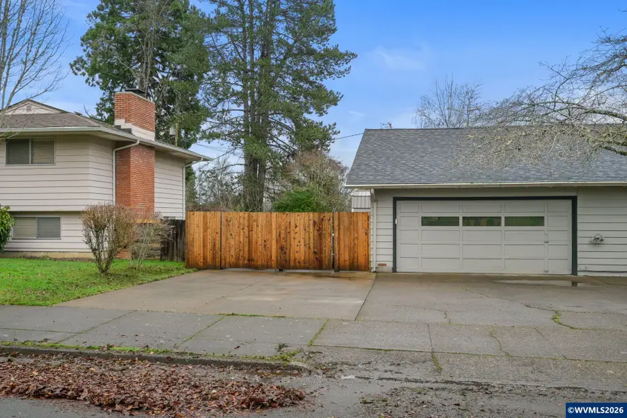 815 NW Merrie Dr, Corvallis, OR 97330 - #2