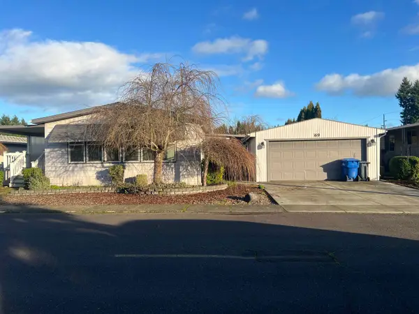 1055  Lockhaven (#69) Dr N, Keizer, OR 97303