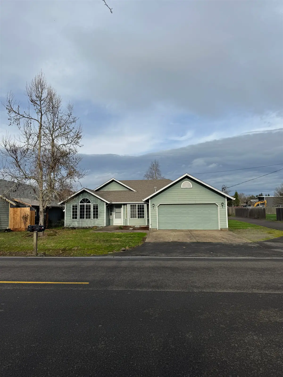 1041  Barnes Av, Salem, OR 97306 - Image #1