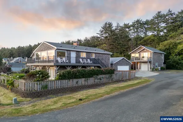 3087 S Hemlock St, Cannon Beach, OR 97145