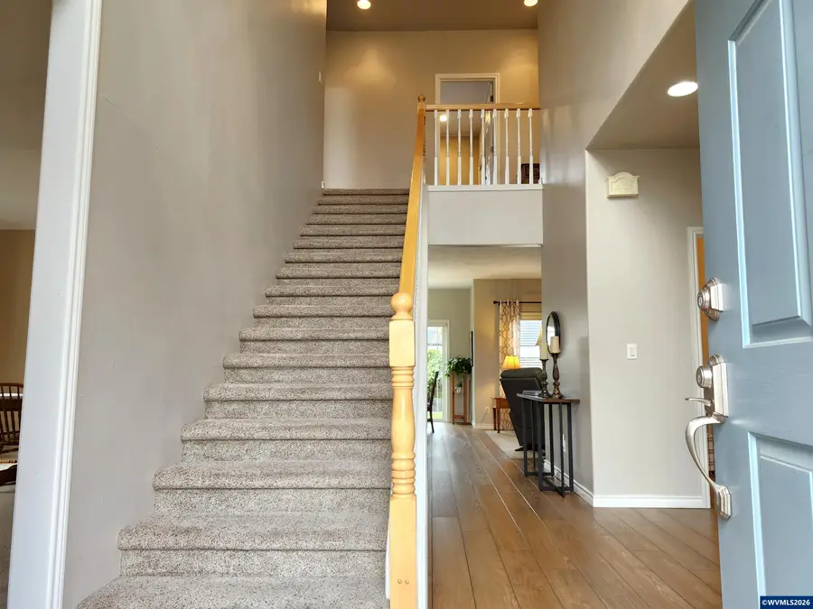 466  Yellowstone Dr S, Monmouth, OR 97361 - Image #2