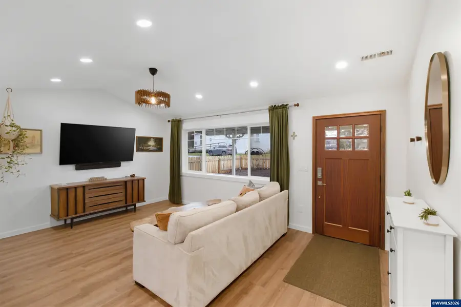 8291  Macleay Rd SE, Salem, OR 97317 - Image #3