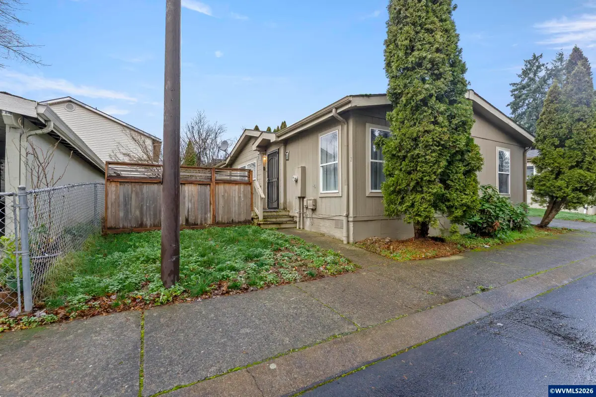 12323 SE Holgate Bl, Portland, OR 97236 - Image #1