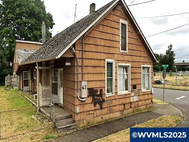 596  14th St SE, Salem, OR 97301 - #1