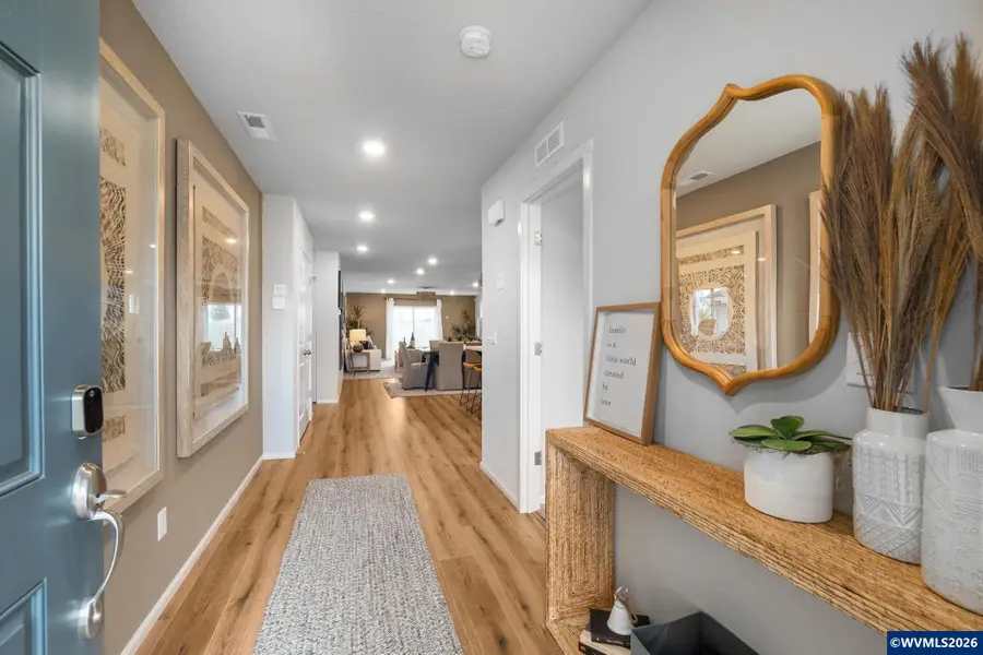 1058  Clemson St, Woodburn, OR 97071 - #2