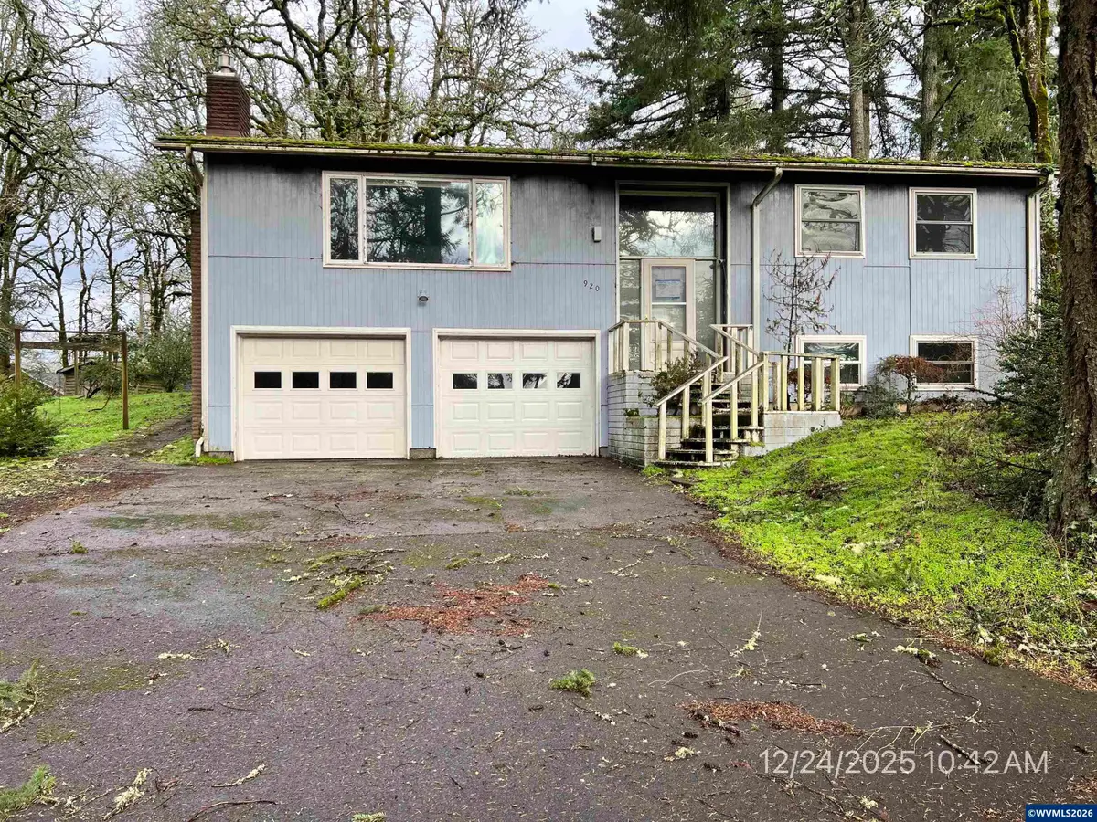 920 NW Edgewood Dr, Albany, OR 97321 - Image #1