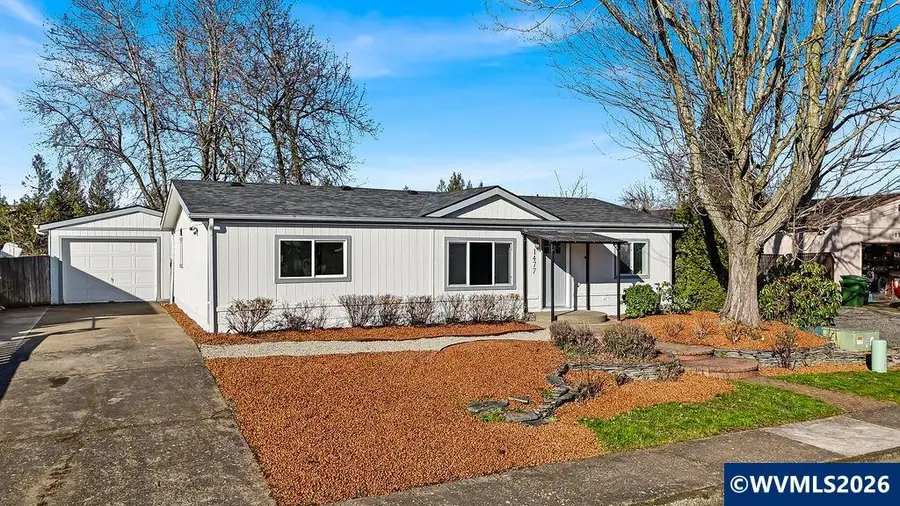 1477  June Wy, Woodburn, OR 97071 - #2