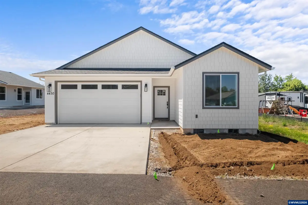 4455  Knotty Pine Ct, Sweet Home, OR 97386 - #1