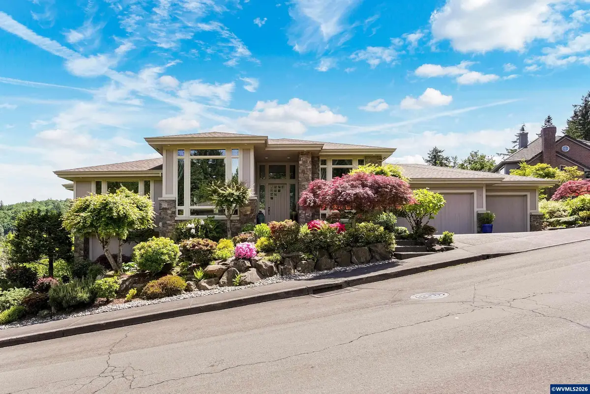 50 SE Avondale Ct, Gresham, OR 97080 - Image #1