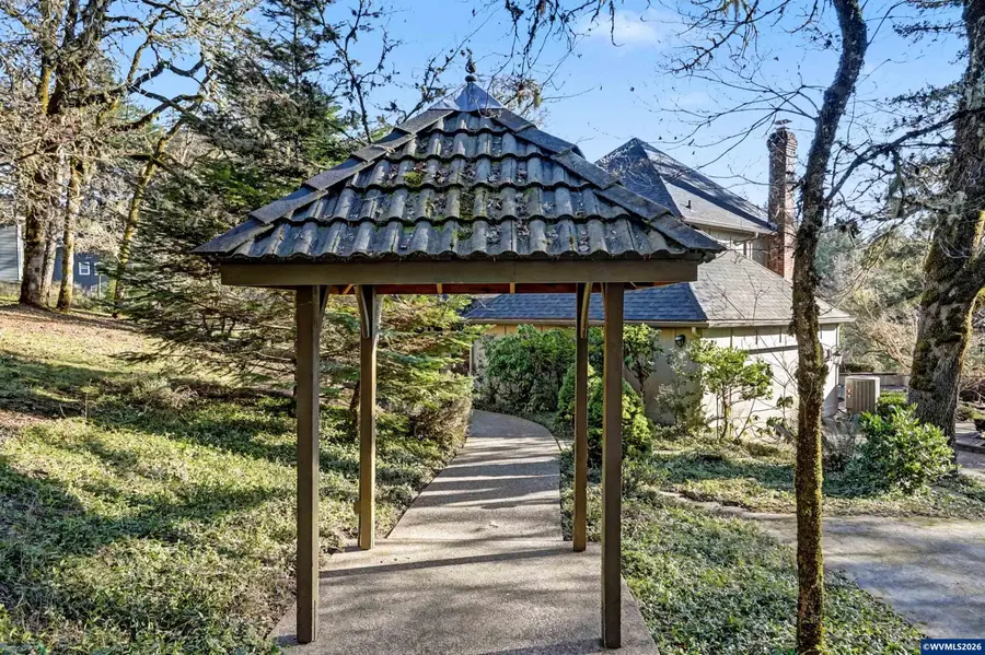 1755 NW Lewisburg Av, Corvallis, OR 97330 - #2