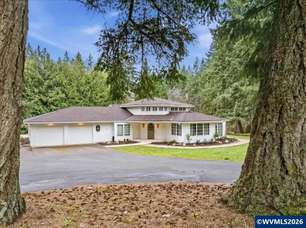 3585  Deer Lake Ct SE, Salem, OR 97317