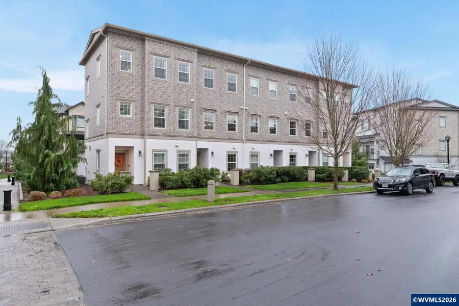 28668 SW Paris Av, Wilsonville, OR 97070 - #2