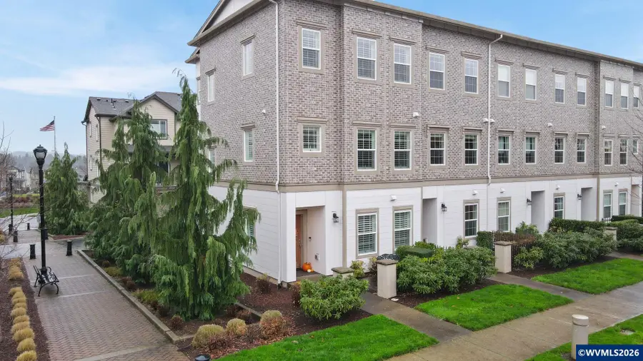 28668 SW Paris Av, Wilsonville, OR 97070 - #3