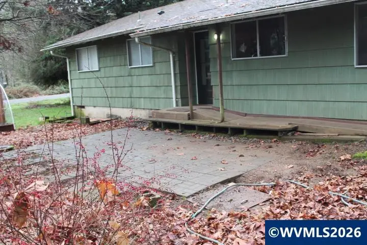 21620  Glaze Rd, Noti, OR 97461 - #3