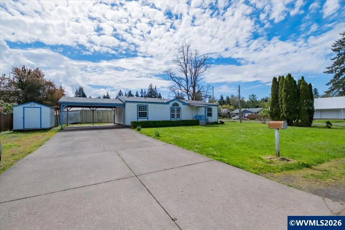 5465  Nandina St, Sweet Home, OR 97386 - #1