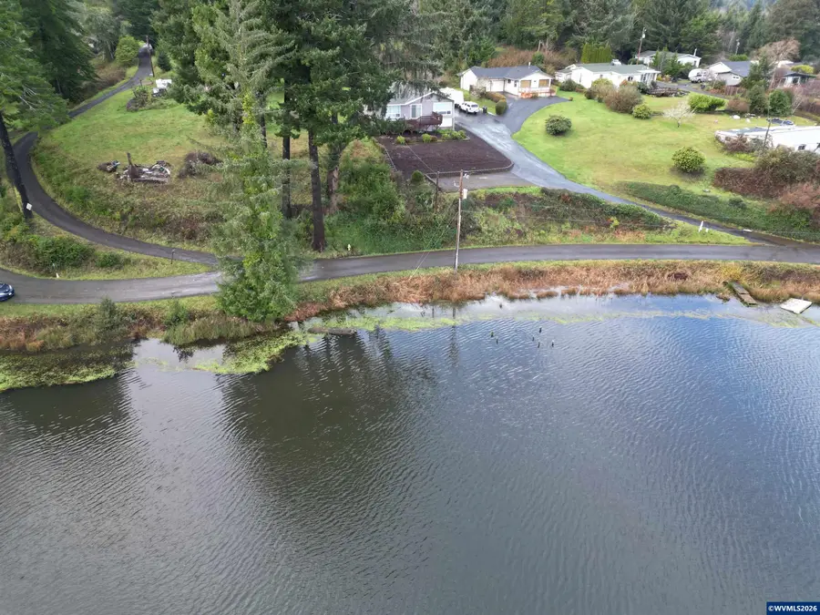 1200 SE Nelson Wayside Dr, Waldport, OR 97394 - Image #2