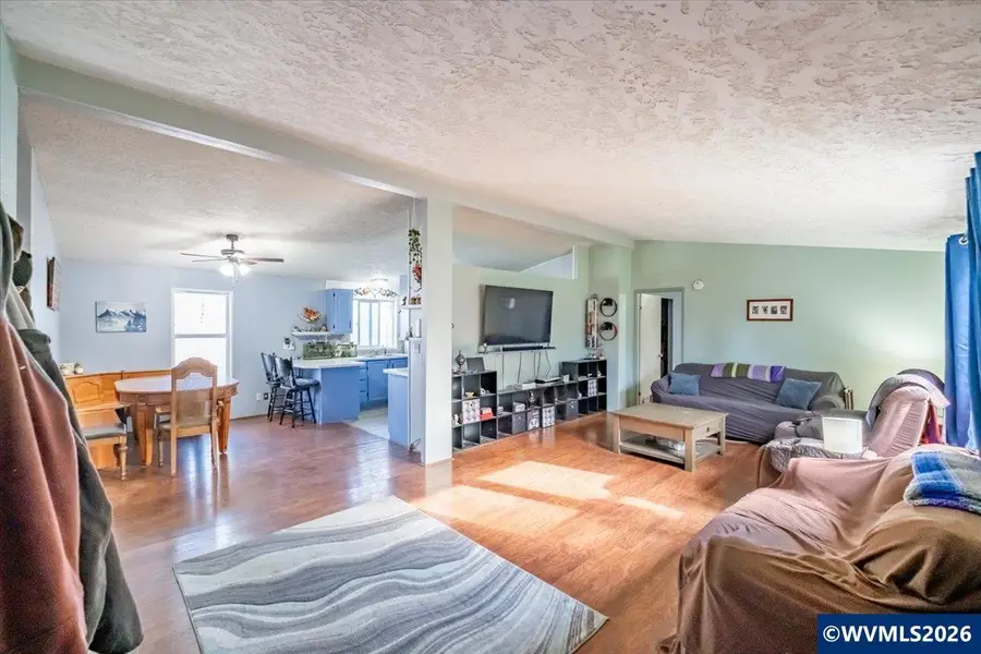 1202  49th Av, Sweet Home, OR 97386 - #3