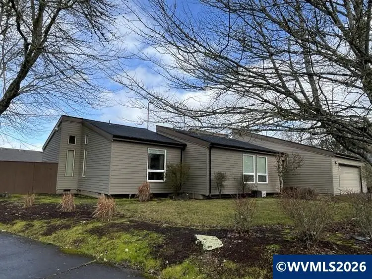 1135  Lakewood Dr SW, Albany, OR 97321 - Image #1