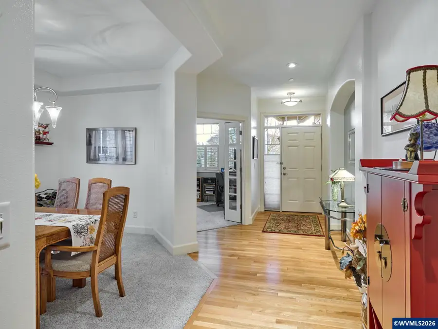 513  Tukwila Dr, Woodburn, OR 97071 - Image #2