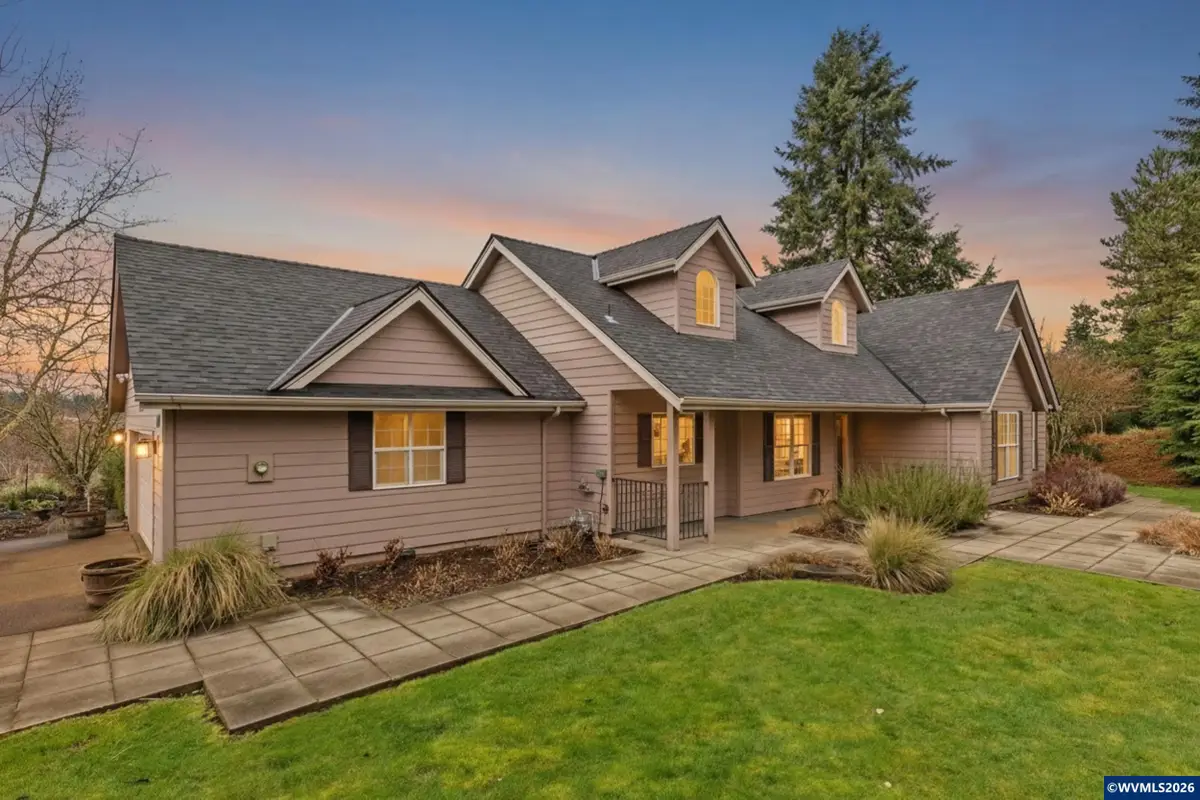 1981  C J Wy S, Salem, OR 97306 - #1