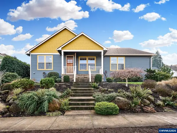 1508  Crestview Dr, Silverton, OR 97381