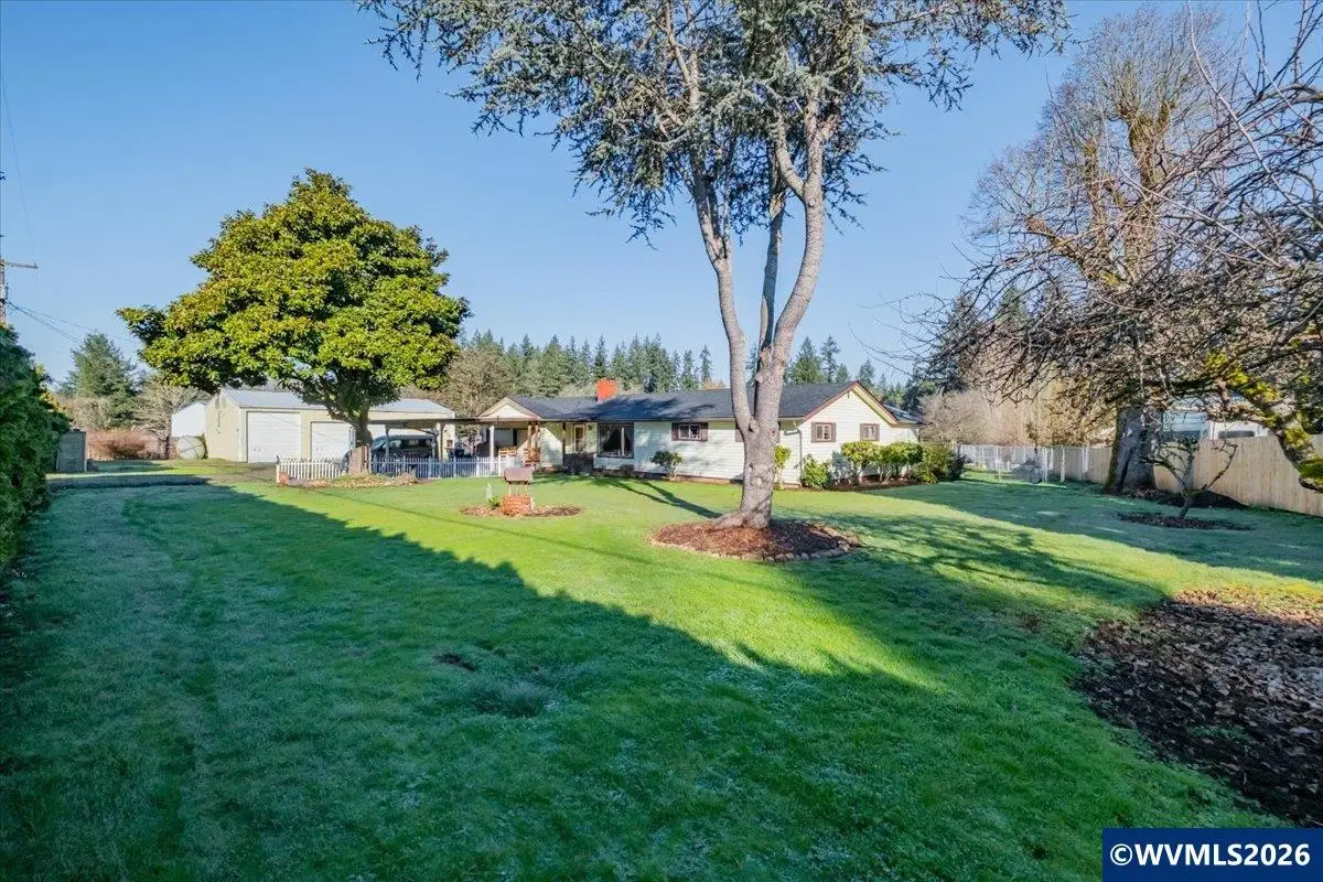 30563  Fairview Rd, Lebanon, OR 97355 - #1