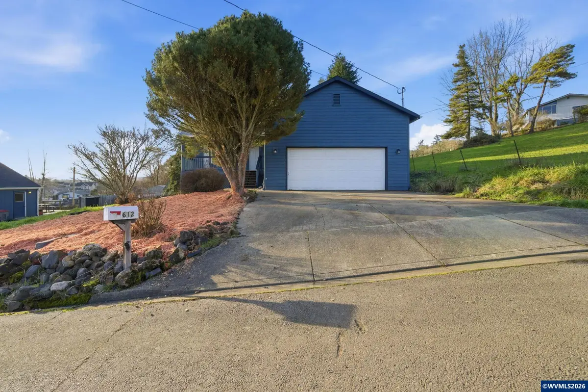 612 NE Hill St, Sheridan, OR 97378 - #1