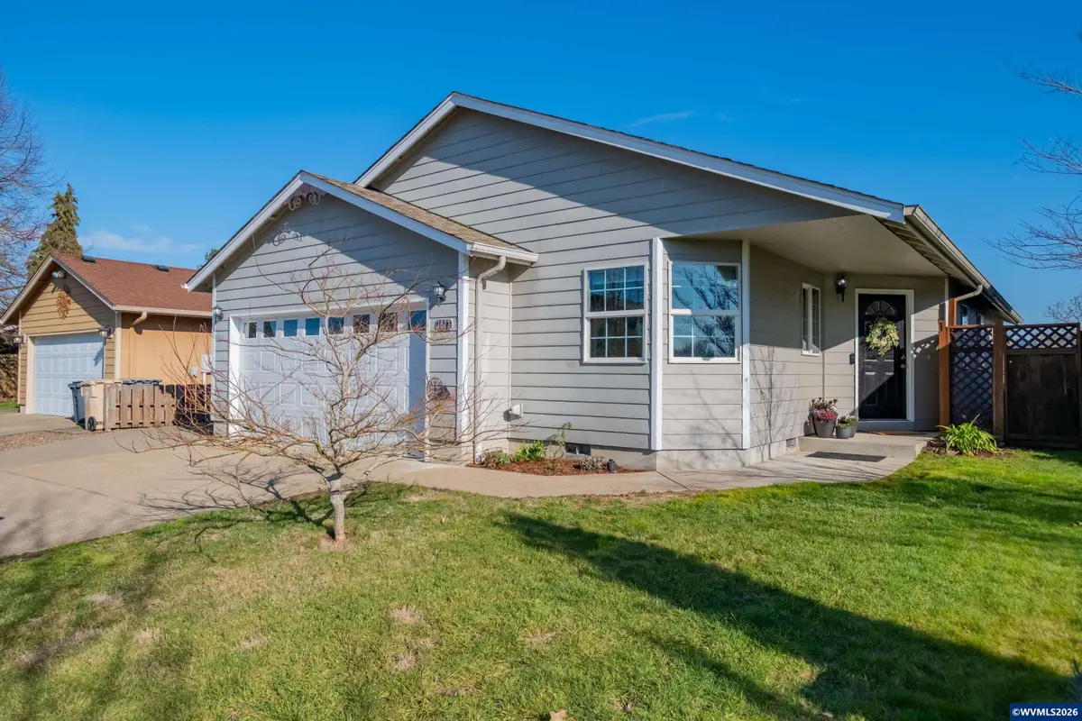 1023 S 10th St, Lebanon, OR 97355 - #1