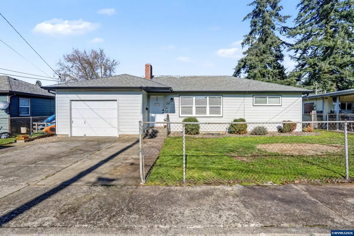 335  Berry St, Lebanon, OR 97355 - Image #1