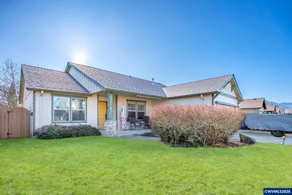 256 W Jadon Dr, Lebanon, OR 97355