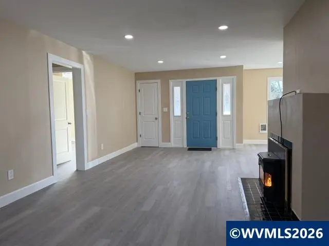 1075  Shipping St NE, Salem, OR 97301 - #3