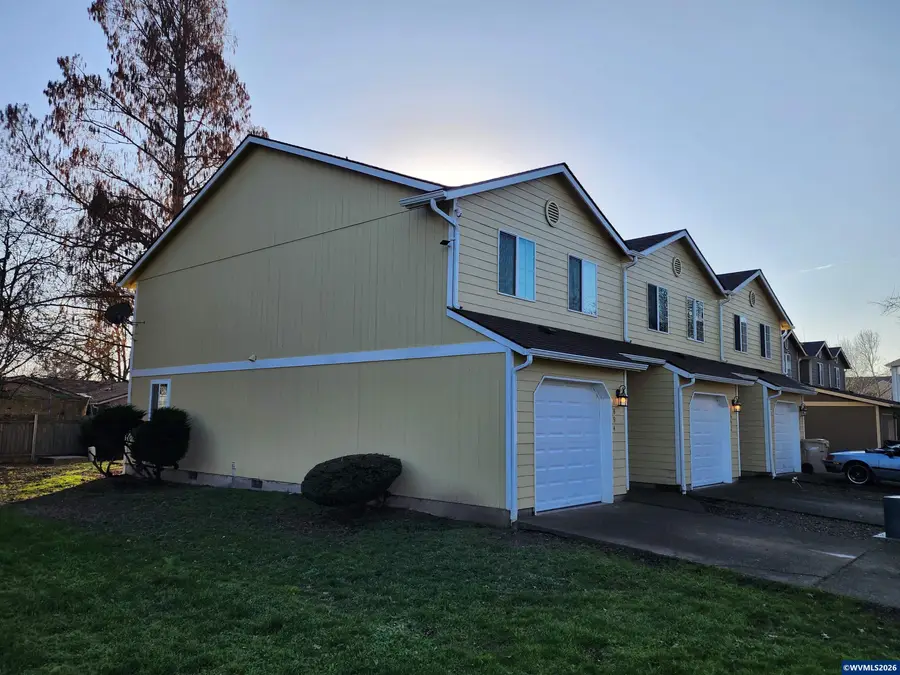 1894  Clay (1894-1892-1890) St SE, Albany, OR 97322 - Image #2