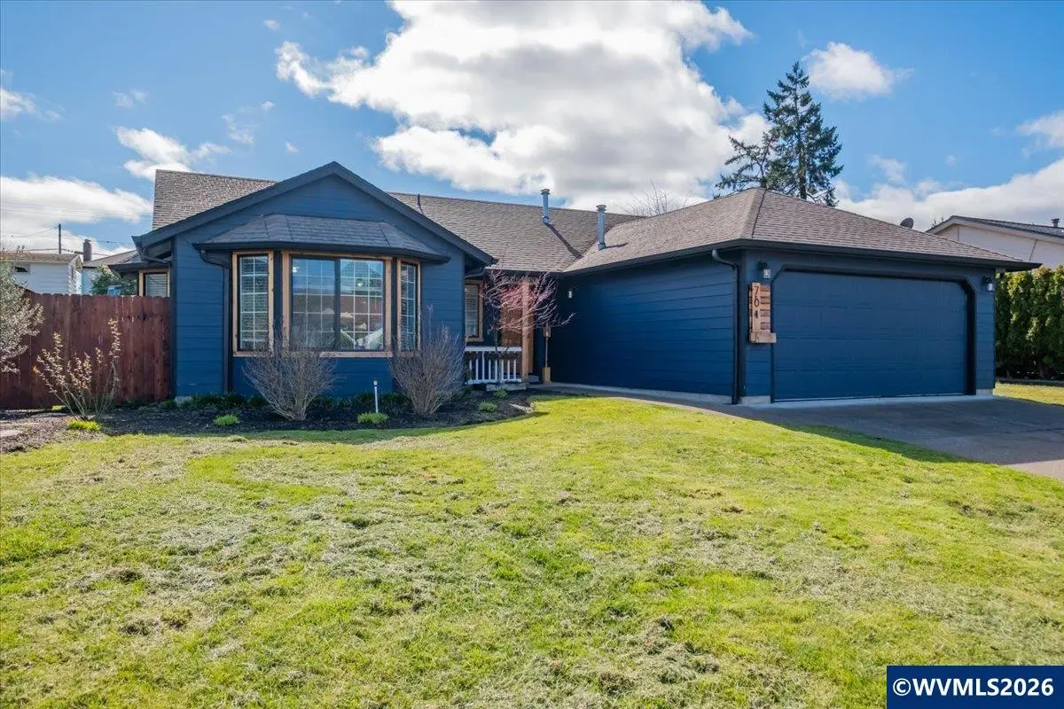 701 SE Juniper Av, Dallas, OR 97338 - #1