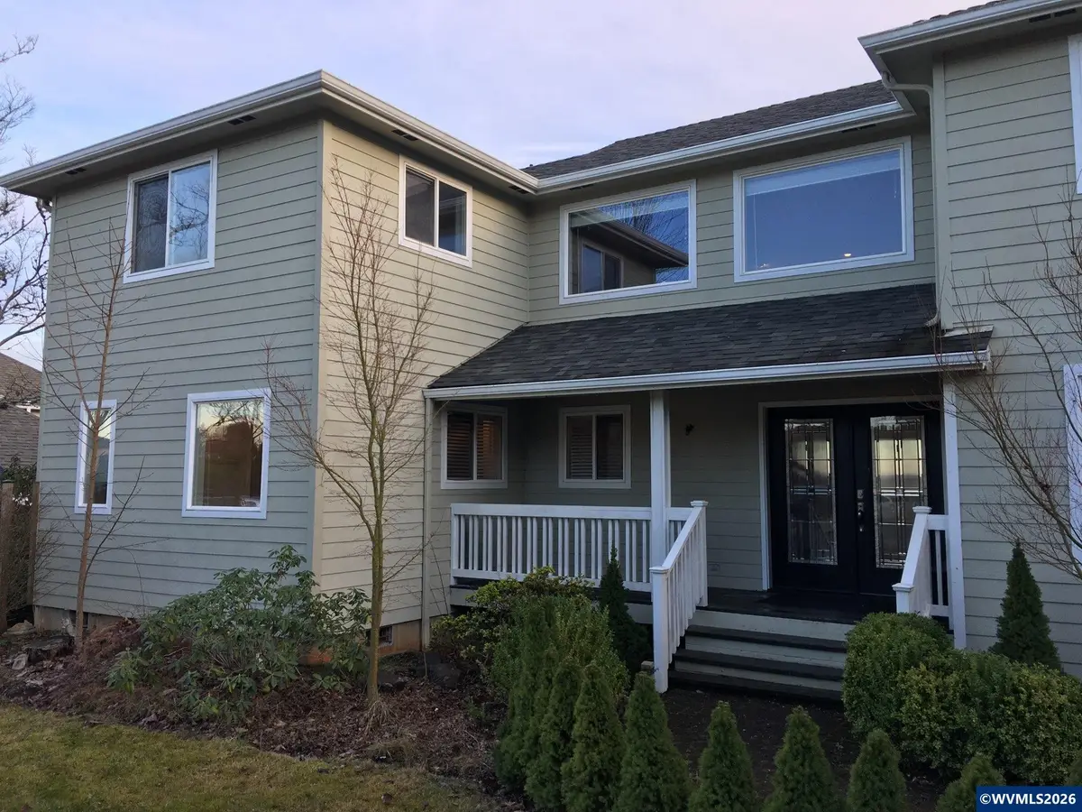 2415 SW Oakwood Dr, Dallas, OR 97338 - #1