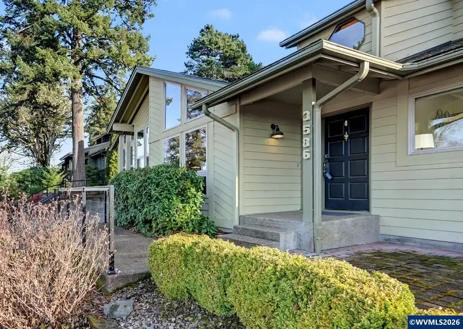 3586  Cherokee Dr S, Salem, OR 97302 - Image #2