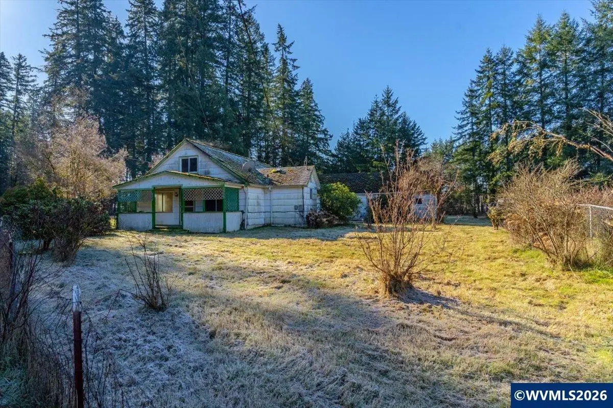 39388  River Dr, Lebanon, OR 97355 - #1