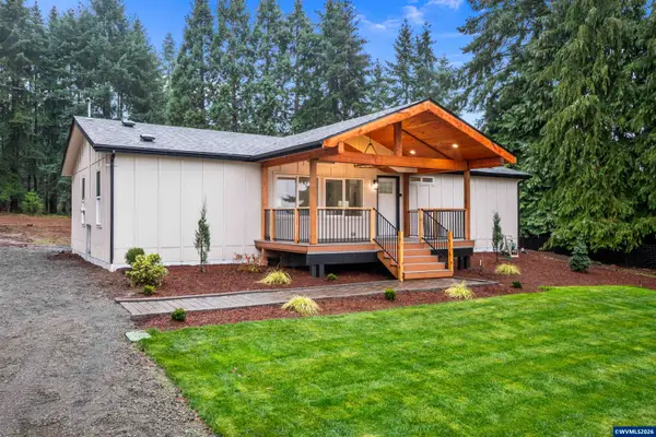 15776 S Pierce Rd, Molalla, OR 97038