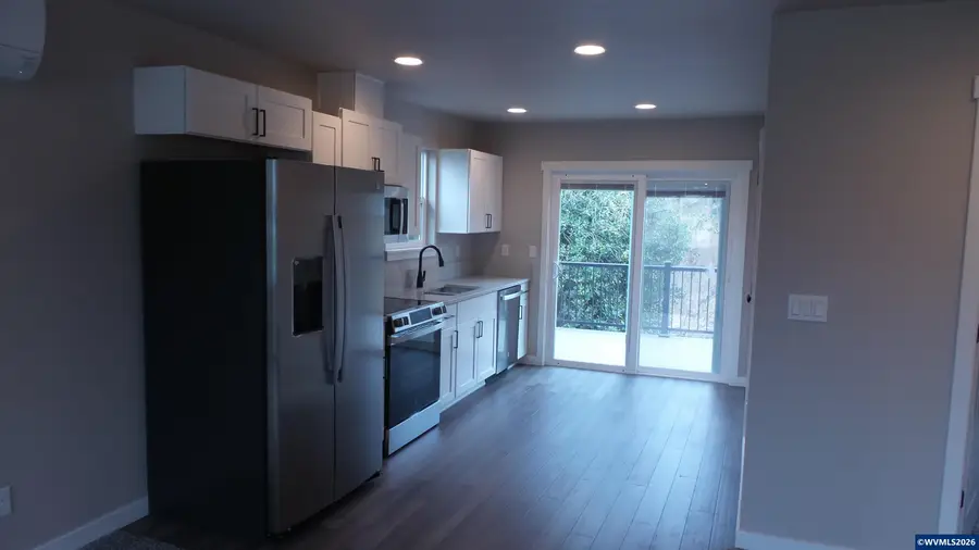 5373  Faith Av NE, Salem, OR 97305 - #3