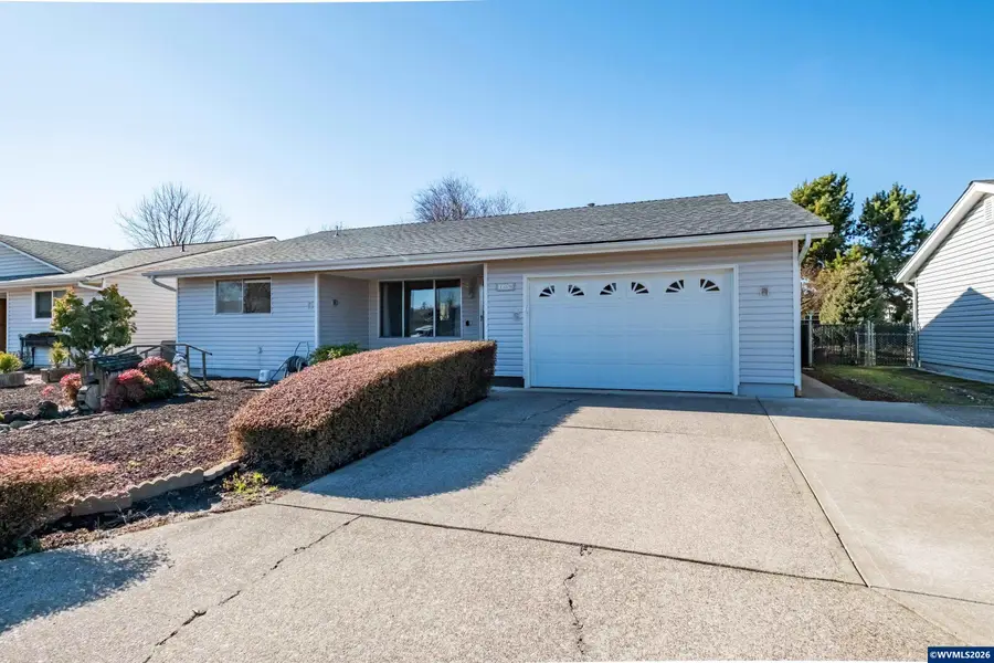 309  S Columbia Dr, Woodburn, OR 97071 - #3