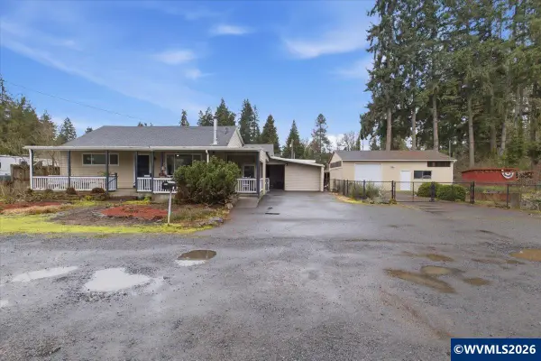 1115  Juniper St, Sweet Home, OR 97386