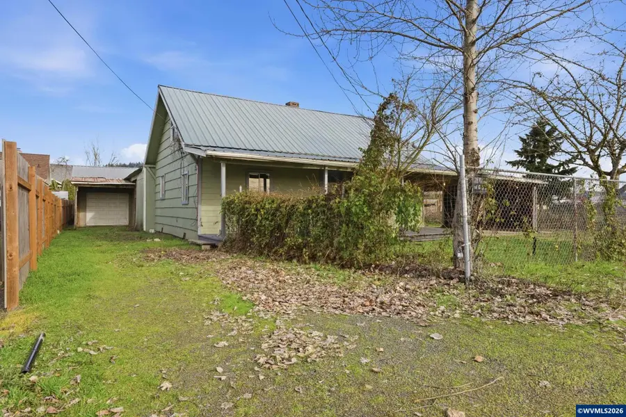 2375  Porter St, Lebanon, OR 97355 - #3