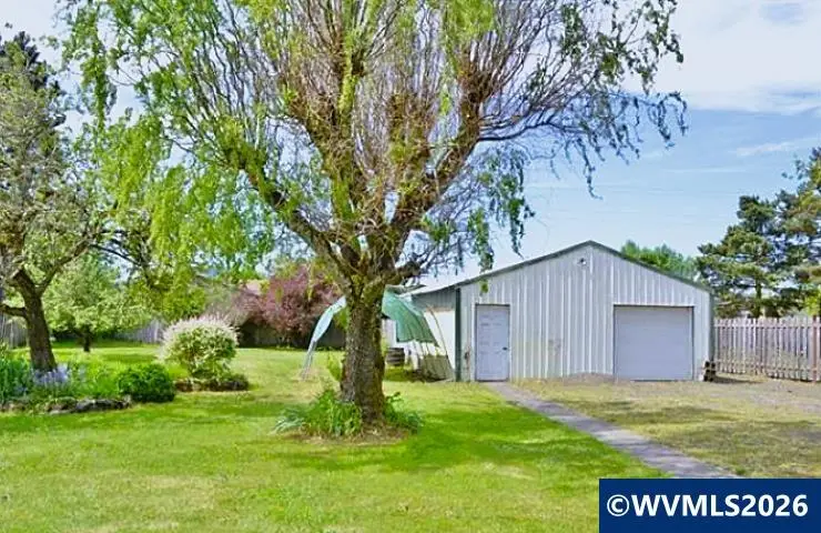 220  View Ln, Lebanon, OR 97355 - #3