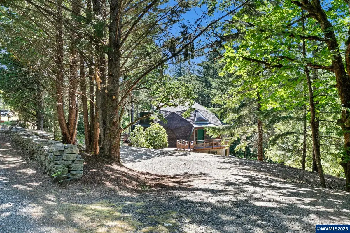 7210 NW Grandview Dr, Corvallis, OR 97034 - #1