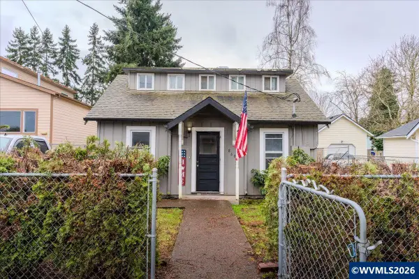 860  Marks Dr NE, Keizer, OR 97303