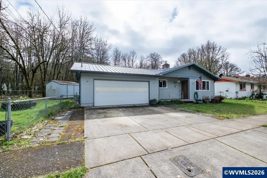 1435  Elm St, Sweet Home, OR 97386 - #3