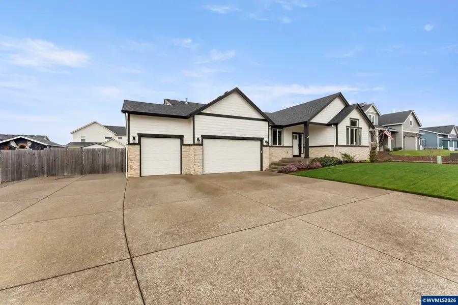 309 NE Berry St, Sublimity, OR 97385 - #2