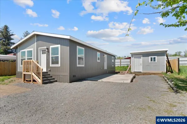 40000  Stayton Scio Lp, Scio, OR 97374